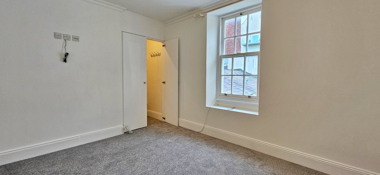 Flat 3, 15 Hauteville Image